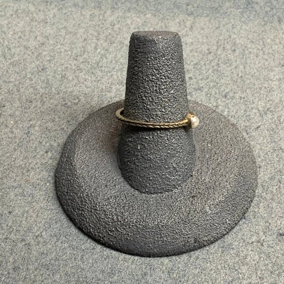 Braided Laurel Band Ring Size 8 Pearl Silver Retro Vintage Classic Elegant Gift - Picture 4 of 5